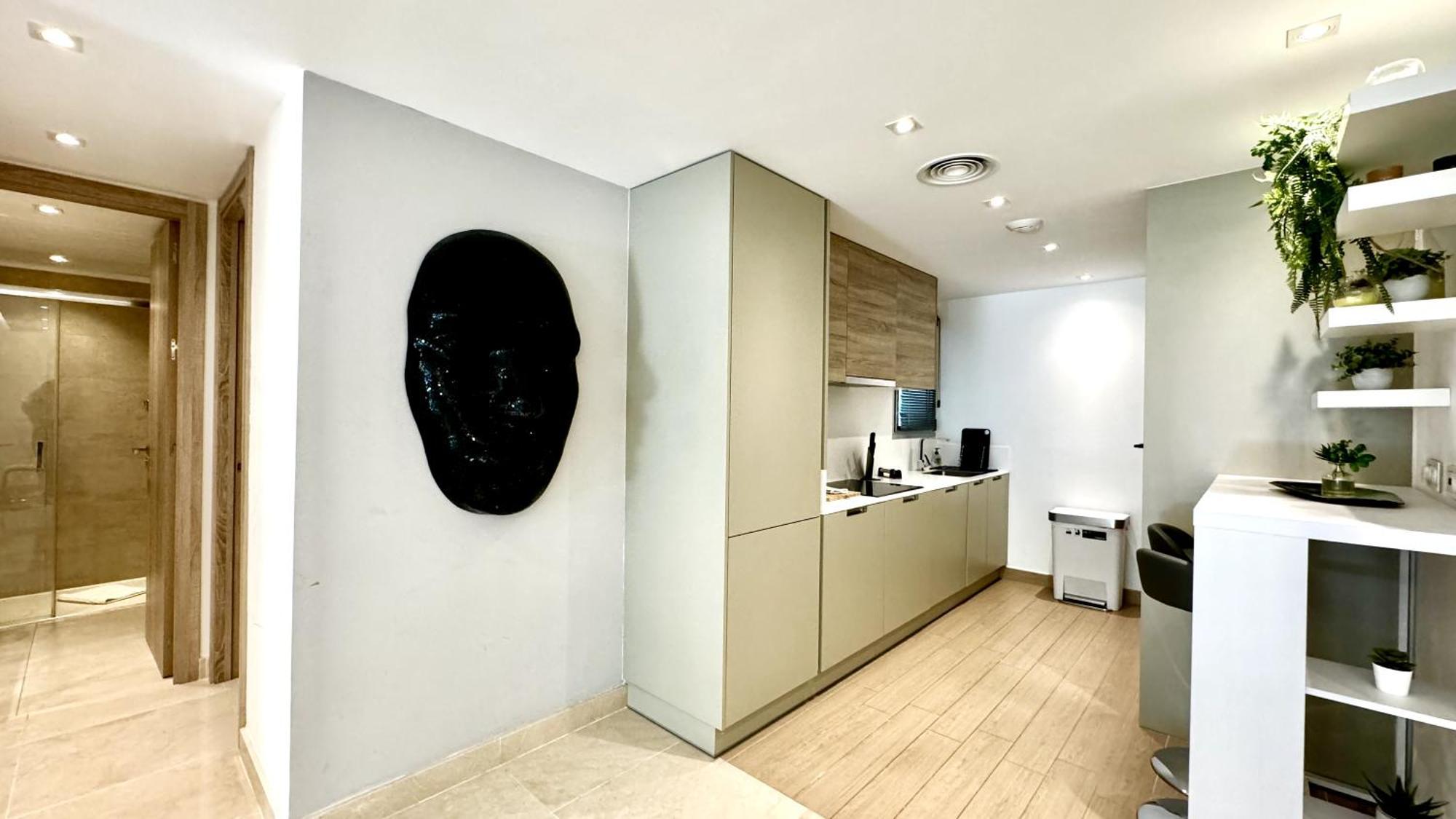 Modern Flat With Private Garden In Royal Banus *