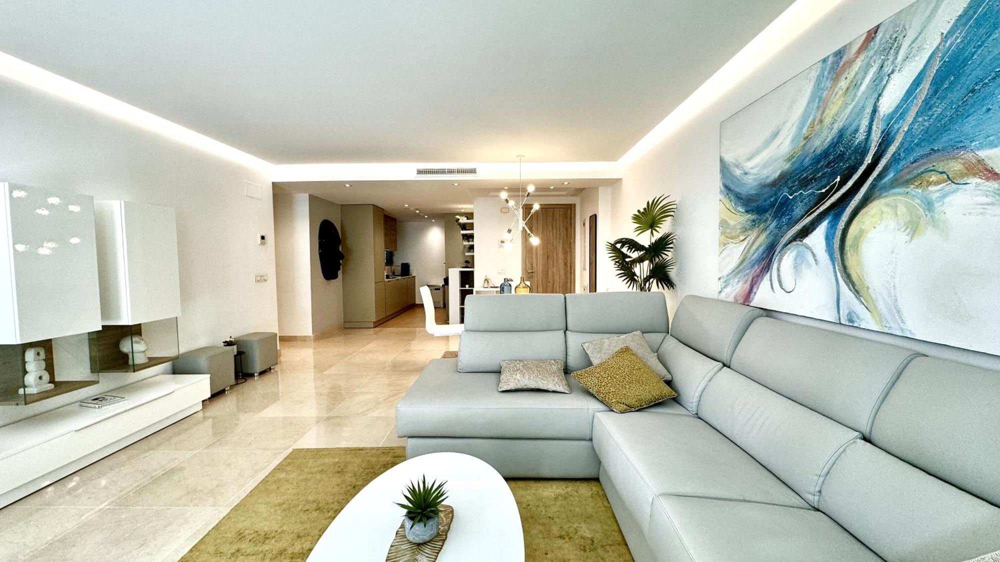 Modern Flat With Private Garden In Royal Banus Marbella