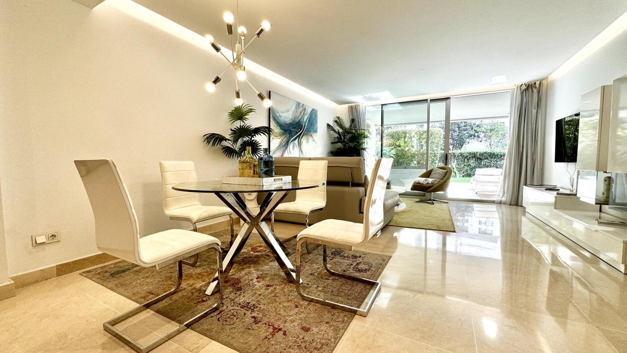 Modern Flat With Private Garden In Royal Banus * Marbella
